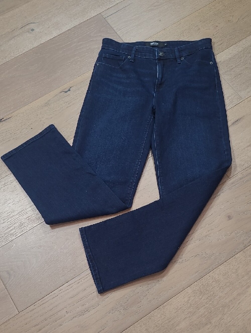EUC Hudson Jeans Women's sz 4 Riley Crop Relaxed Straight Leg Mid Rise Denim